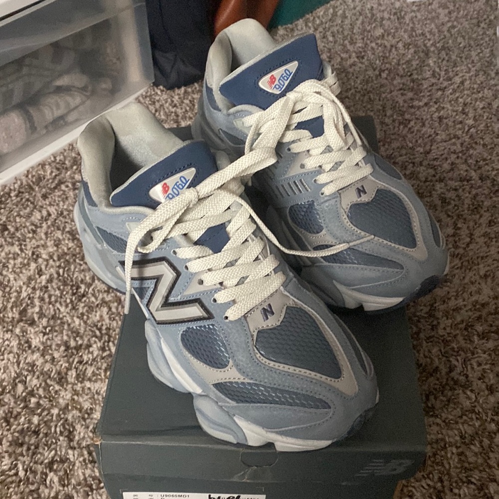 New Balance 9060
